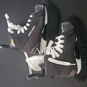 Youth Ice Skates